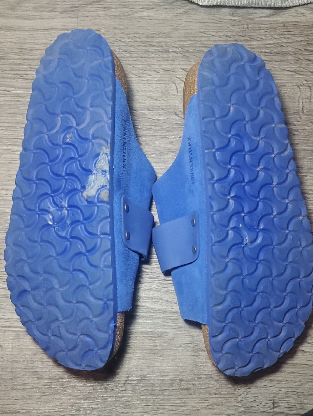 ♠️LOVED Birkenstock Slide Sandals - Picture 13 of 16